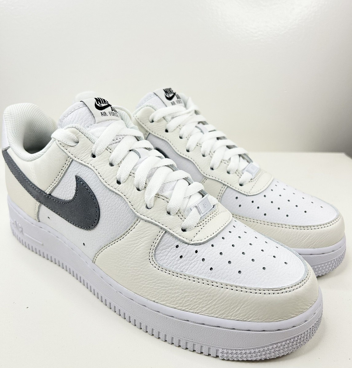 New Mens Size 10.5 Nike Air Force 1 Low White Milk Gray RARE New Mens Size 10.5 Nike Air Force 1 Low White Milk Gray RARE