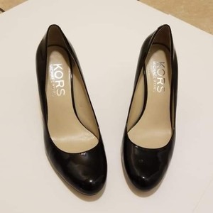 michael kors patent leather heels