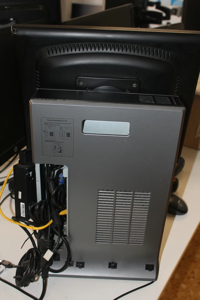 Ordenador Pantalla Tactil Sinocan Hiditec G2070 4Gb SSD 240Gb Windows 7 PRO - Imagen 4 de 4