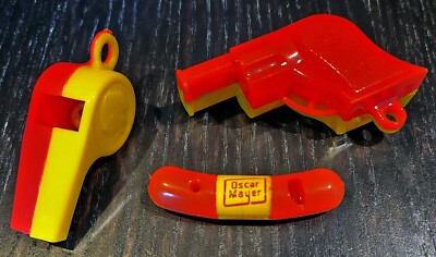 Vintage Lot of 3 Plastic Whistles; Oscar Meyer, Big Chief, Renwal Gun 45 - EUC!