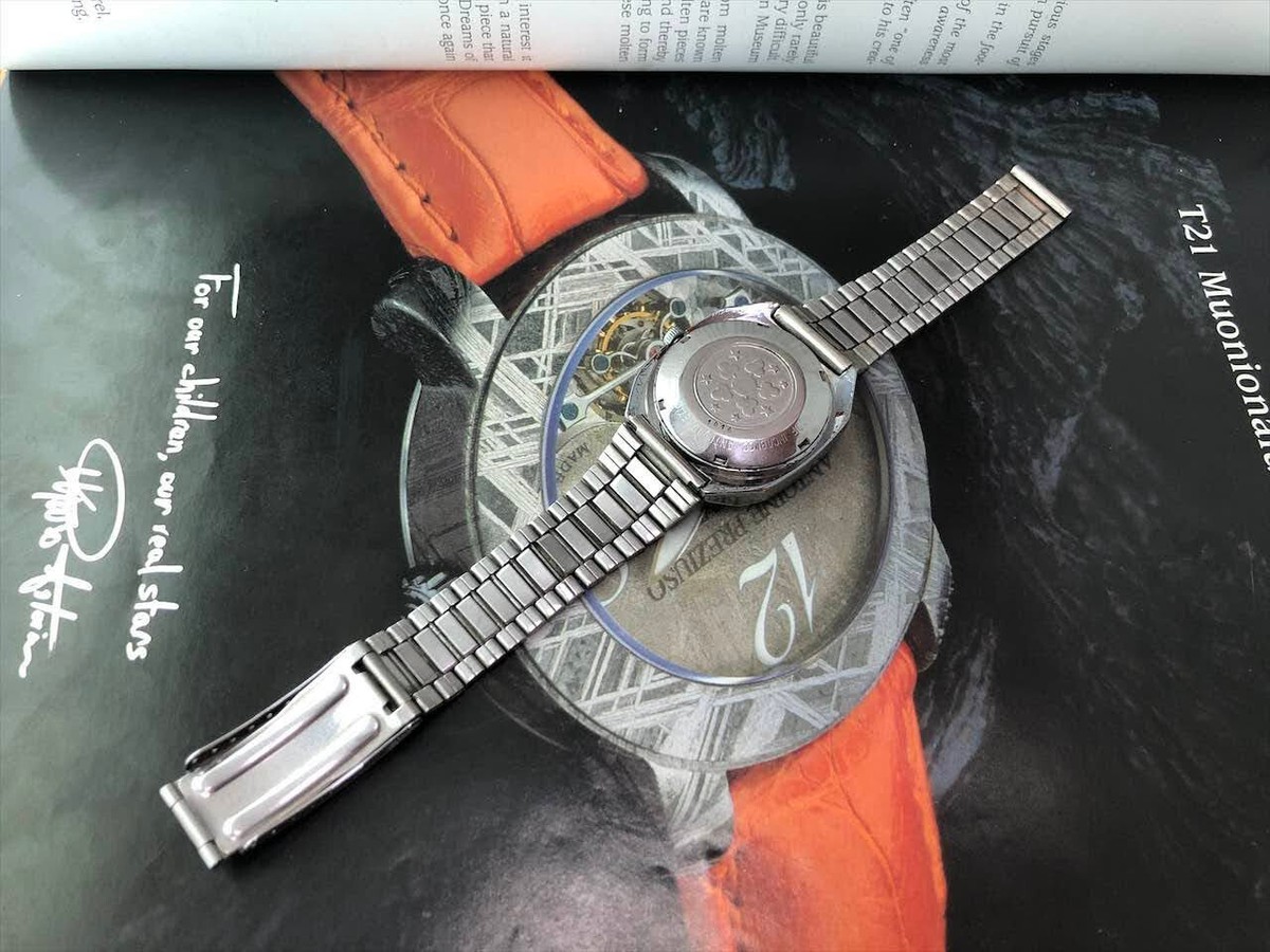 RADO Voyager アンティークメタルバンド 時計クオーツ RADO Voyager アンティークメタルバンド 時計クオーツΩ