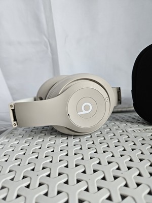 beats studio pro wireless Sanstone