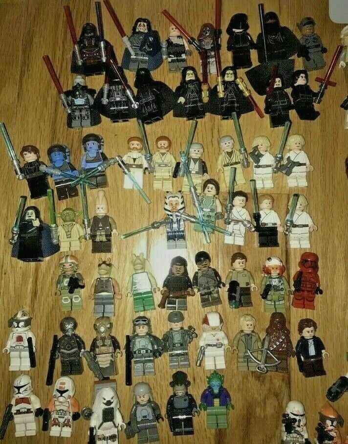 Lego Minifigures 30 Random people Grab Bag All w/ accessories -   Portugal