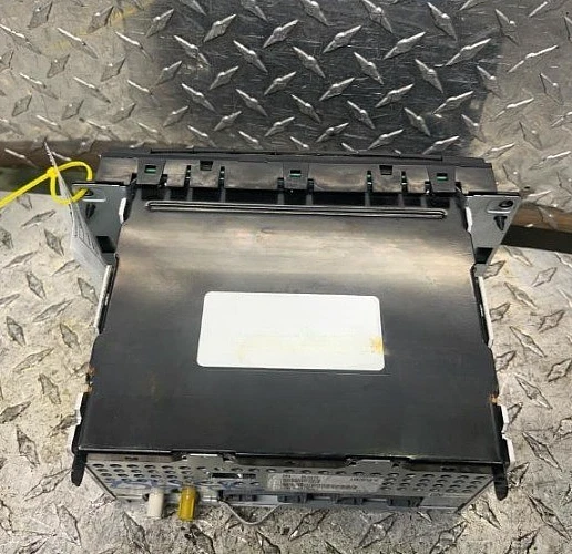 2013-2017 Jeep Compass Radio Receiver Assembly Face ID RES OEM W/O Satellite - Изображение 2 из 4