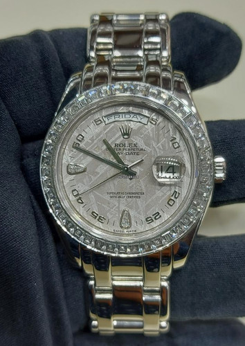 Rolex Day-Date platinum Pearlmaster Baguette bezel 18956. B12326
