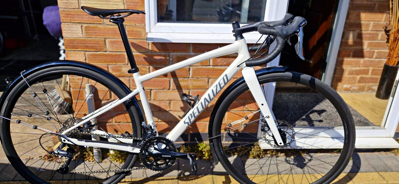 Specialized Diverge E5 Gravel Bike 700C 56cm Hydraulic Disc Drop Bar White 2024