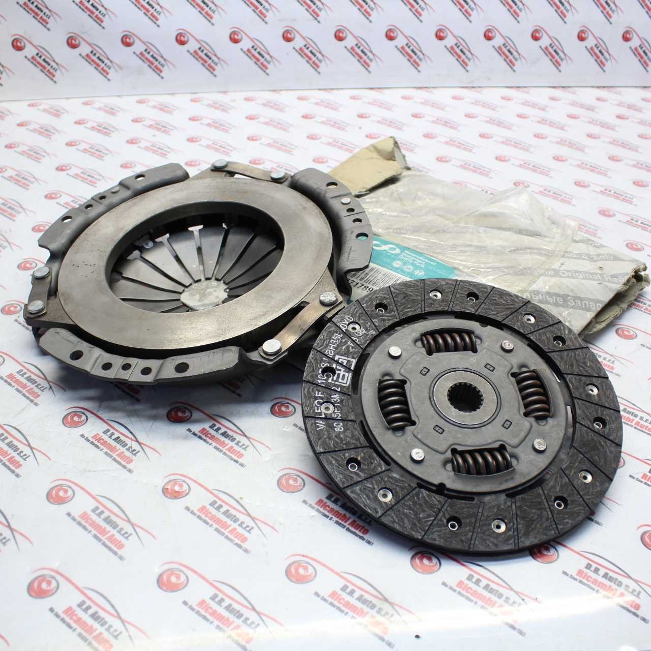 Kit Embrayage 2 Pièces Fiat punto 1.8 16V Cod. 71789066 Reconditionné Original