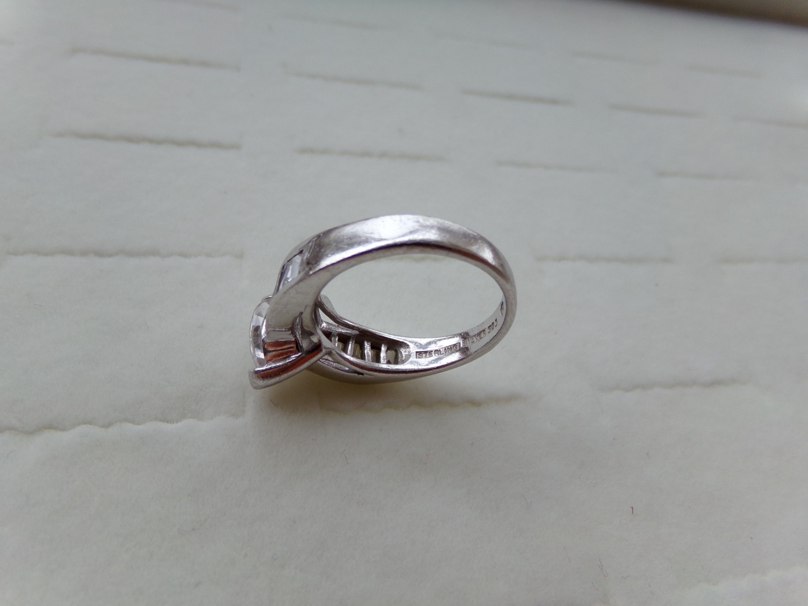 Clear Stones Solid Sterling Silver 925 Ring Size … - image 5