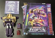 Transformers Generations Legacy Blitzwing Leader Class Triple Changer