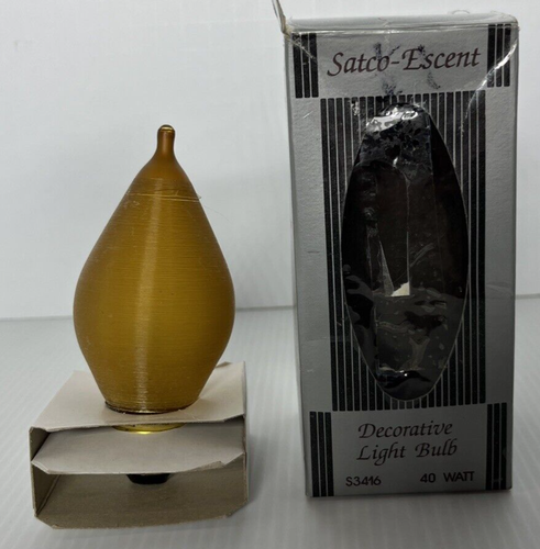 Satco S3416 120V Medium Base 40-Watt C11 Light Bulb, Amber Spun