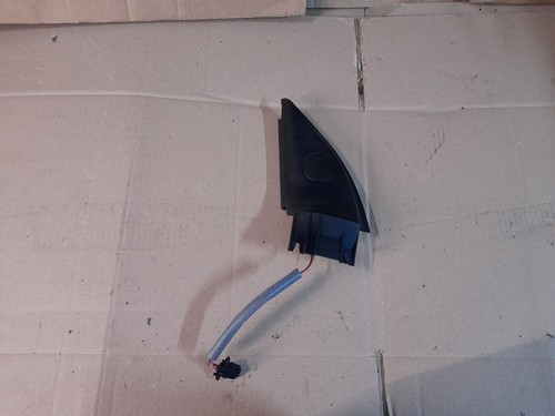 VW Passat 3B Hochtöner Tür links Spiegeldreieck Links 3B0837993