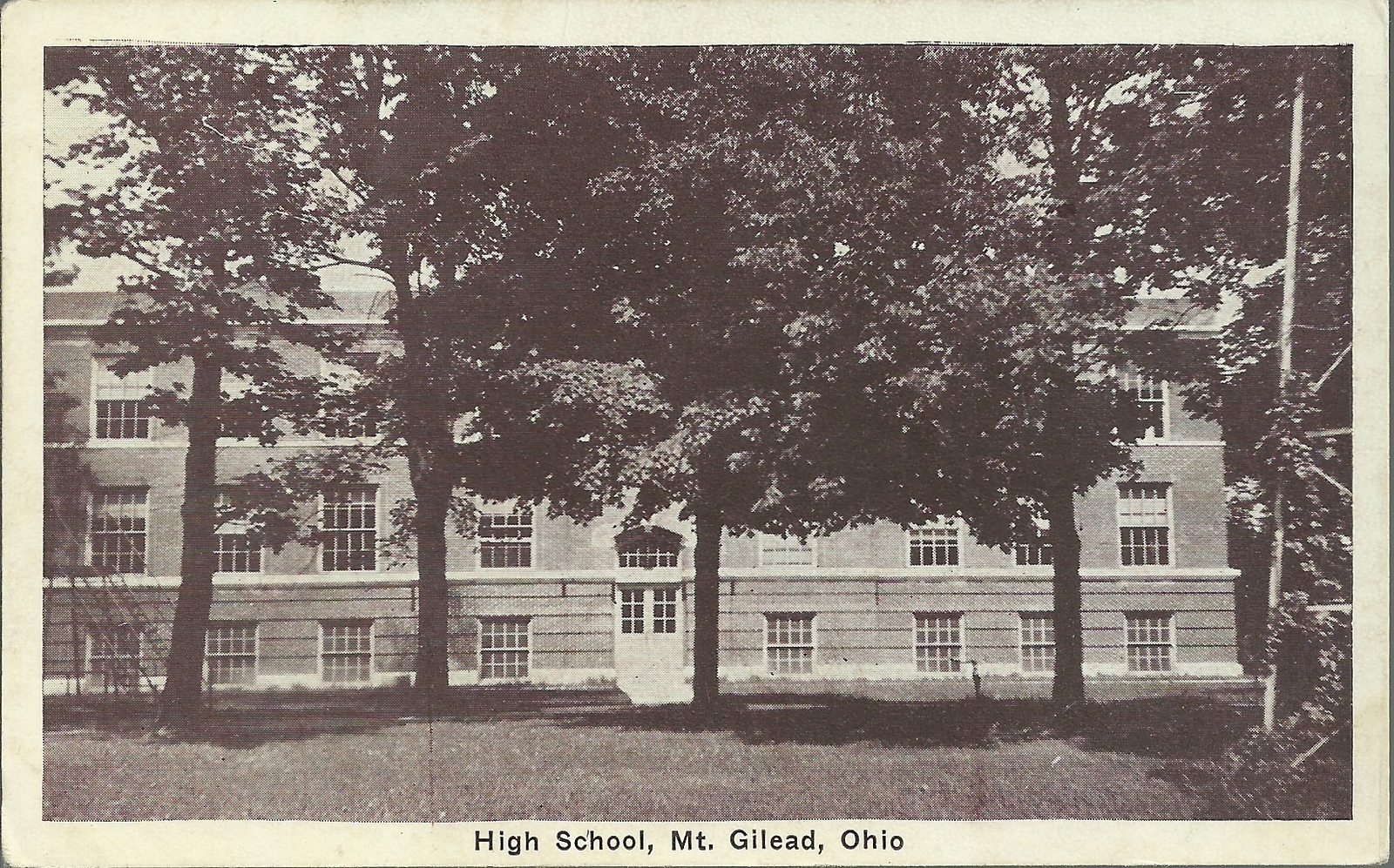 OLD VINTAGE HIGH SCHOOL IN MT. GILEAD OHIO POSTCARD eBay