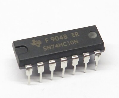10 Stück SN74HC10N triple 3-input NAND-gate, Texas Instruments