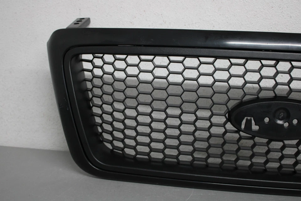 2004 2005 2006 2007 2008 FORD F-150 FRONT UPPER GRILLE Foto 2 de 4