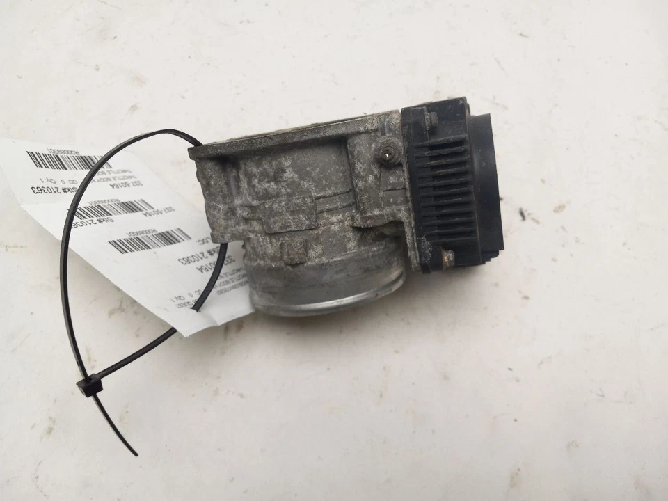 CUERPO DEL ACELERADOR para Nissan Quest 2007-2009 Foto 4 de 4