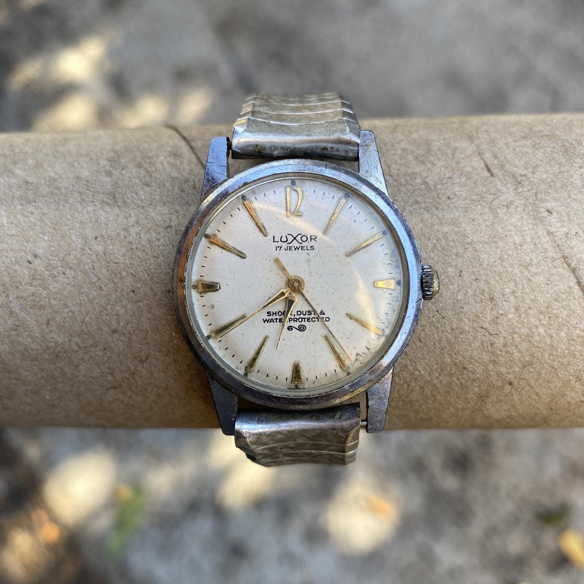 GENEVA　17JEWELS機械式自動巻き　アンティークダイバー稼働良好　美品 549 稼働品 SEIKO レディース 腕時計 セイコー シルバー 手巻式