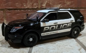 motormax police cars 1 24