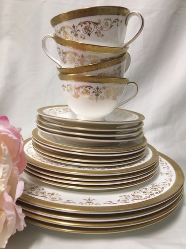 (20 Pcs) Royal Doulton Gold Encrusted 'Belmont' (4) 5 PIECE PLACE SETTINGS #4991 - Picture 12 of 17