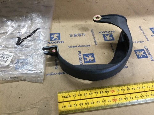 PEUGEOT 306 GTI6 406 CITROE steering pump plastic guard 4009F1 9630267080 - Picture 2 of 5