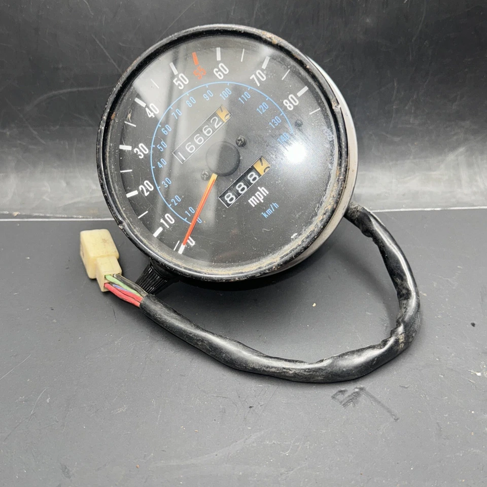 81-82 Velocímetro Vintage Kawasaki KZ650 KZ 650 CSR Original Motocicleta Foto 3 de 4