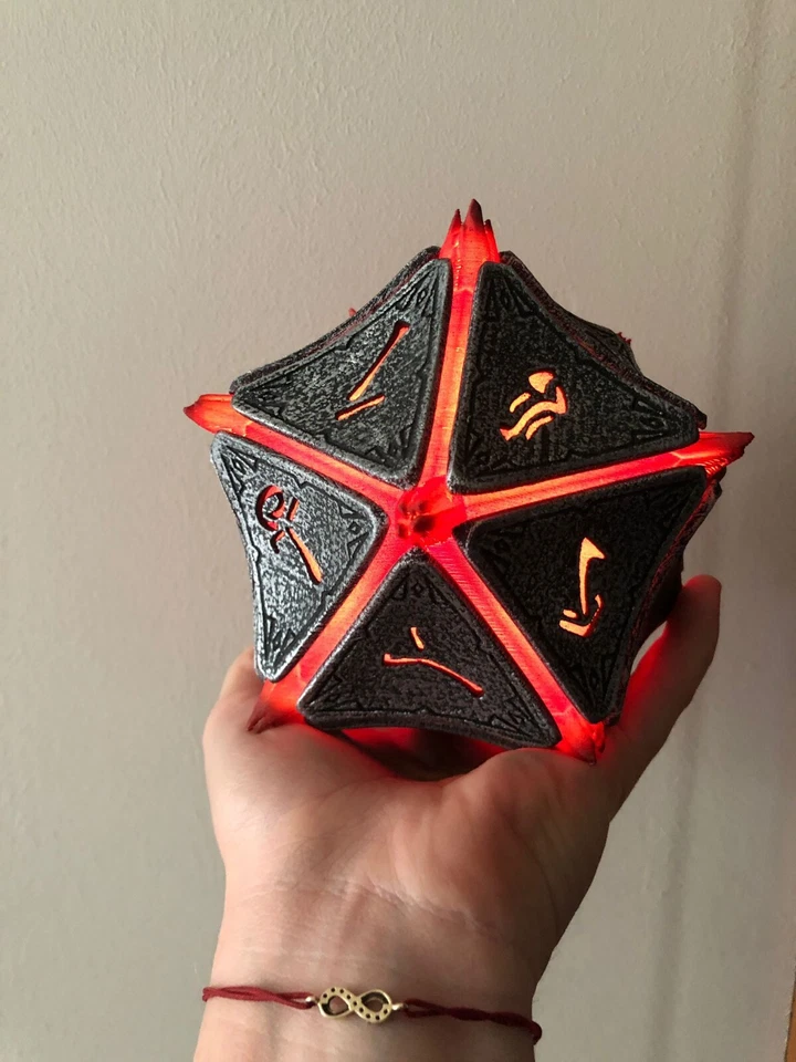 Artefacto misterioso con luces, Baldur's Gate 3 - Imagen 3 de 4