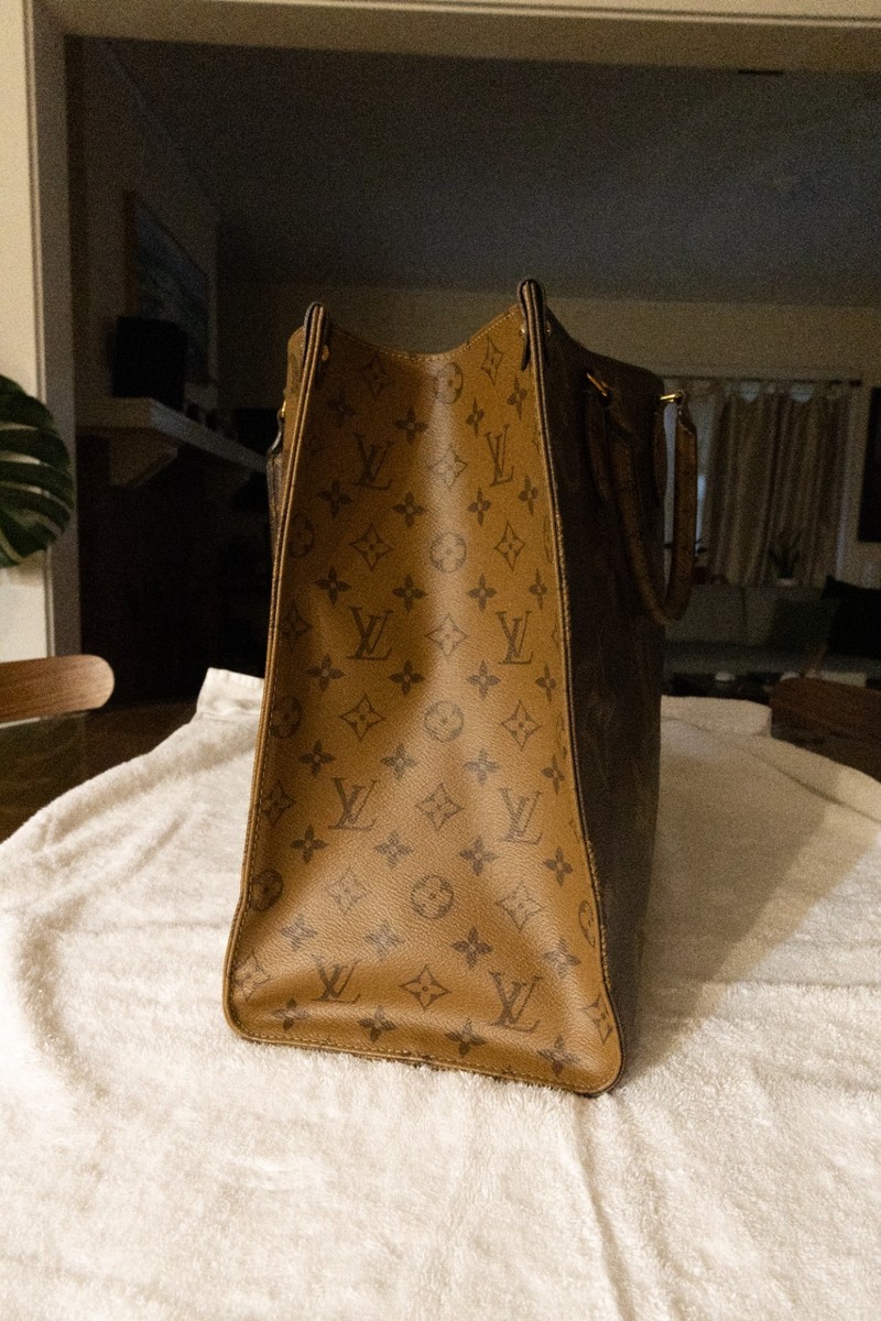 Louis Vuitton Monogram Giant Reverse OnTheGo GM View 4