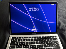 Apple MacBook Air M1 8/256 – Silver – Mint Condition 96% battery health