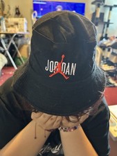 AIR JORDAN Reversible Children s Bucket Hat Black Red See pics description