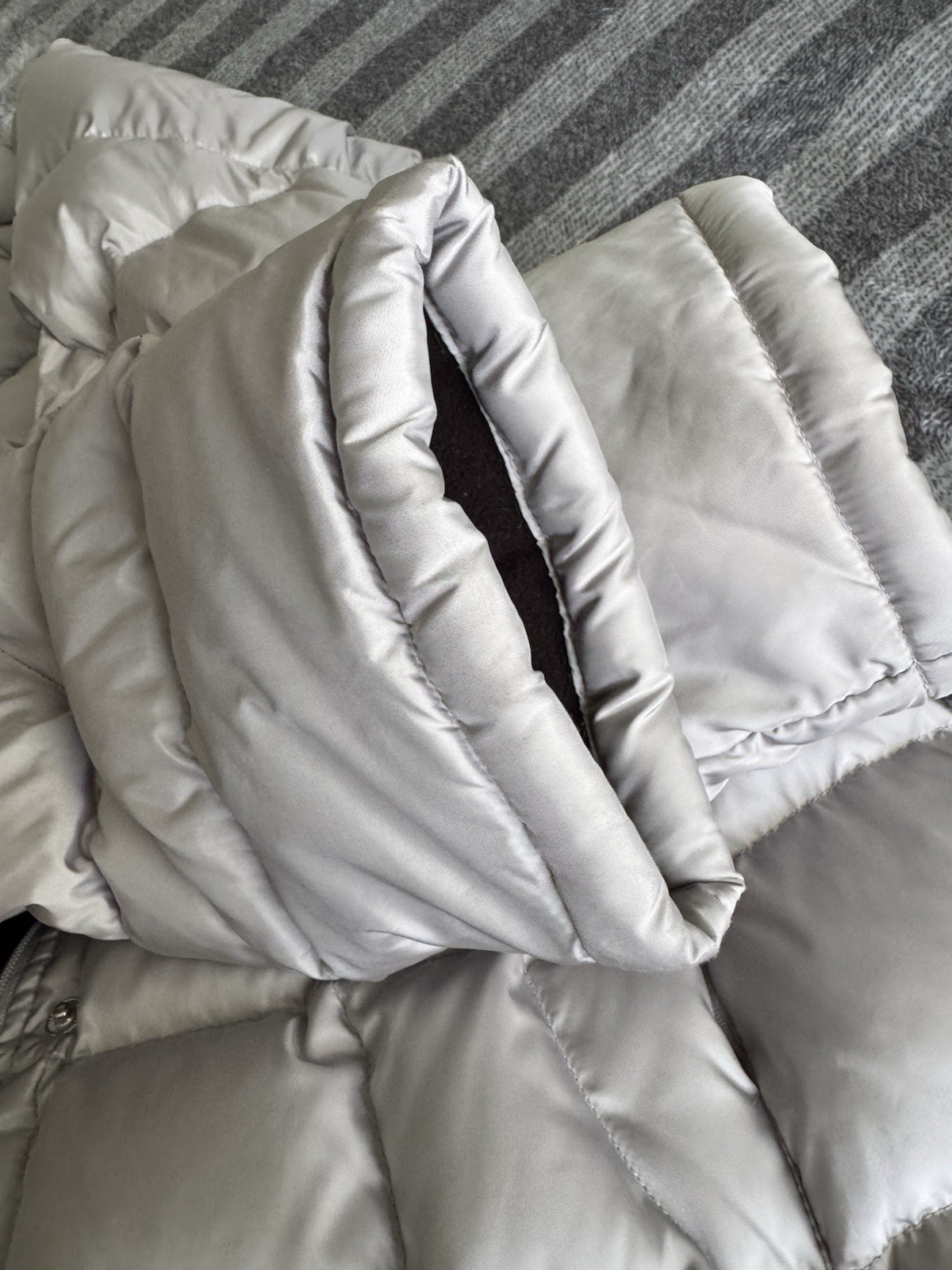 Calvin Klein Performance down jacket L Women - image 18