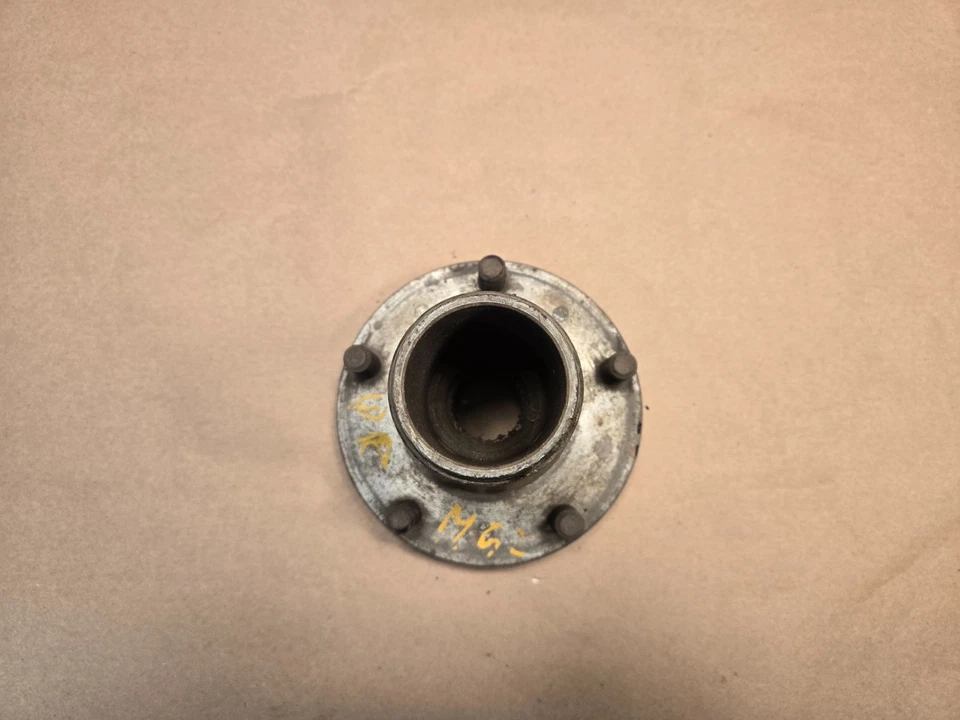 Оригинальная задняя подвеска MG MGB правая правая ступица колеса BTB718 - Изображение 3 из 4