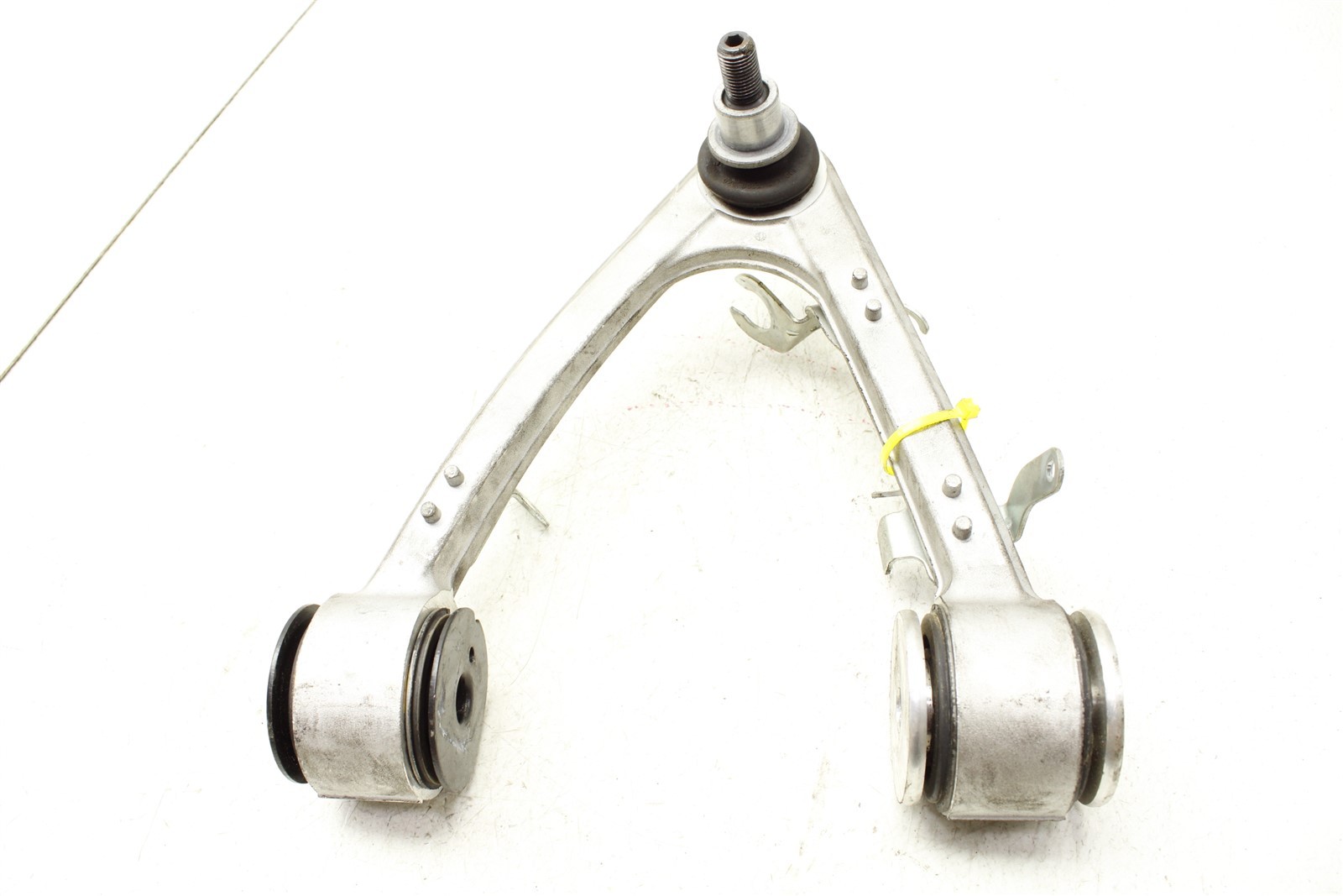 2013 Maserati GranTurismo Front Left Control Arm Upper Wishbone Lever 08-13
