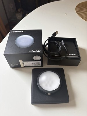 Profoto C1