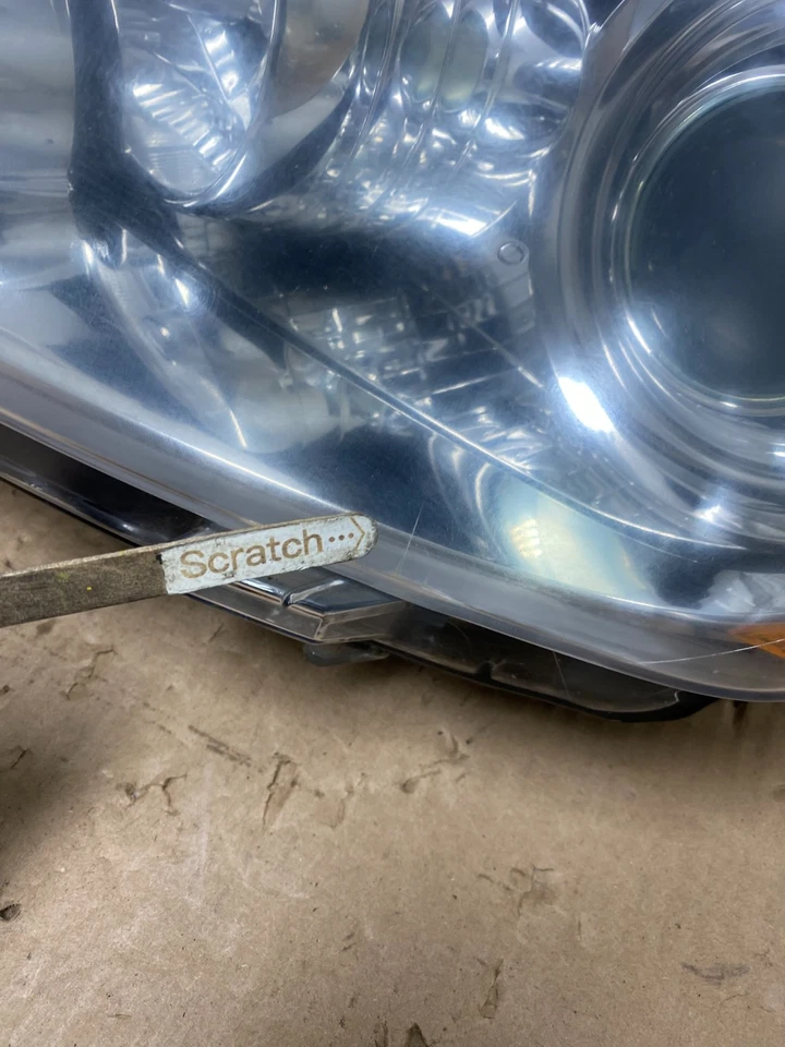 Faro izquierdo Jeep Grand Cherokee 2011 a 2013 conductor izquierdo LH xenón HID fabricante original U8584 DW Foto 4 de 4