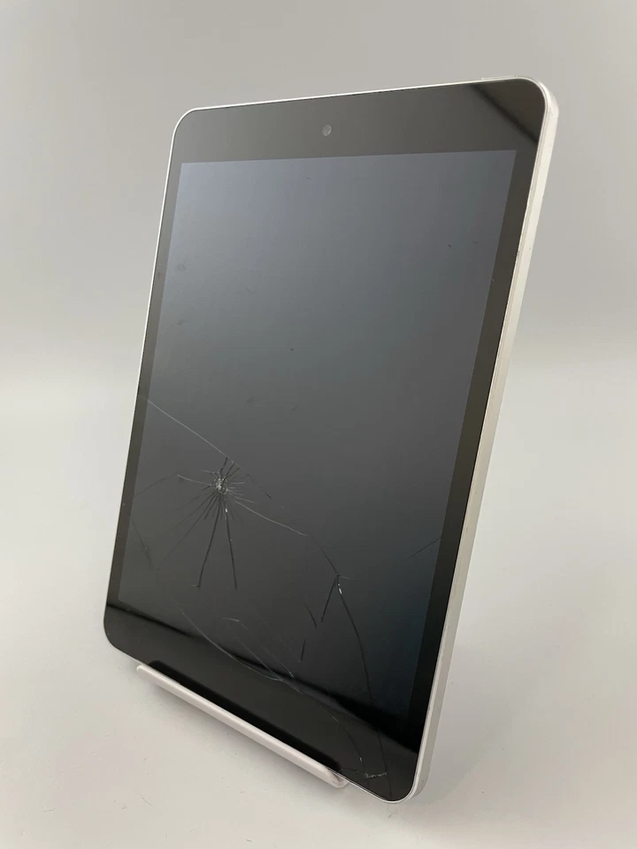 Hisense Sero 8 Pro F5281 Silver 7.85" Android Tablet Cracked Spares & Repairs #D - Image 3 of 4