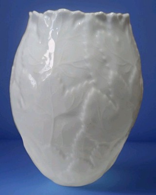 FURSTENBERG SEIT 1747 - WHITE LEAVES DESIGNED, WEST GERMAN VASE