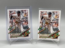 2021 TOPPS HOLIDAY KRIS BRYANT RARE SP CODE 427 / SF GIANTS HW167 & Base!