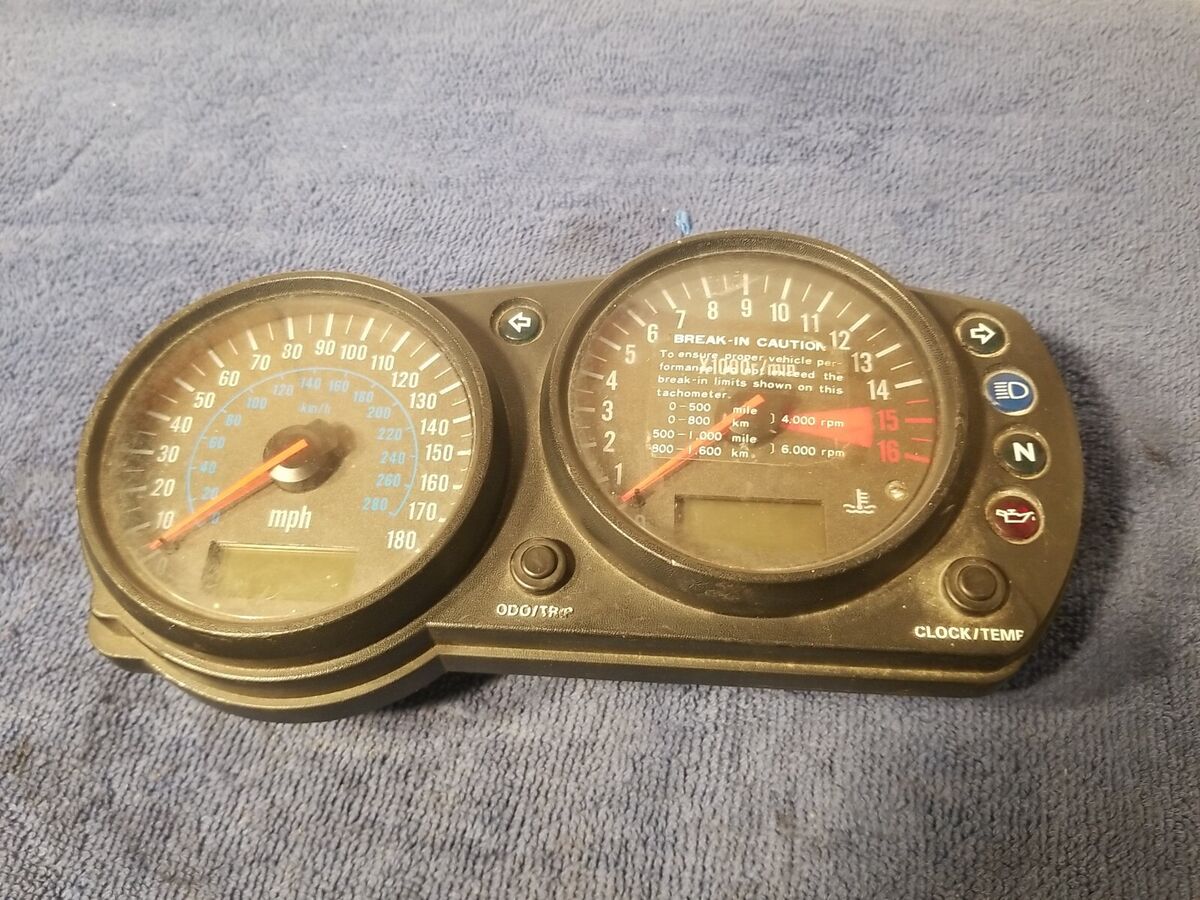 2000 Kawasaki ZX6R Speedometer 14,902 28011-1203, 25023-1253, 14091-1160 2000 Kawasaki ZX6R Speedometer 14,902 28011-1203, 25023-1253, 14091-1160