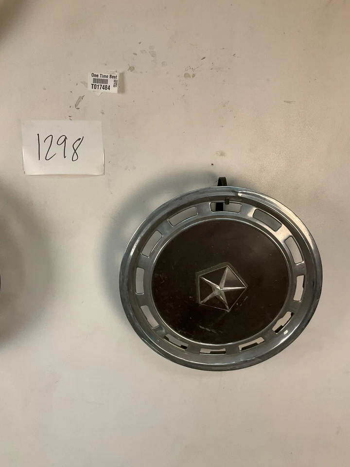 Cantidad 3 1982 1982 Chrysler LeBaron Dodge 400 cubierta de rueda 4238526 tapa antigua vintage Foto 2 de 4