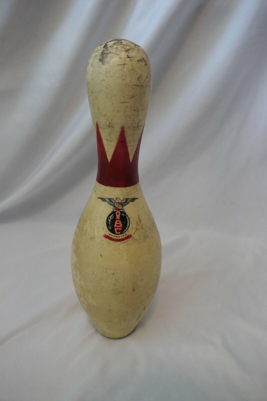 1960s Brunswick Dura King Plastic Coated 12 Duck Pin Bowling Pins