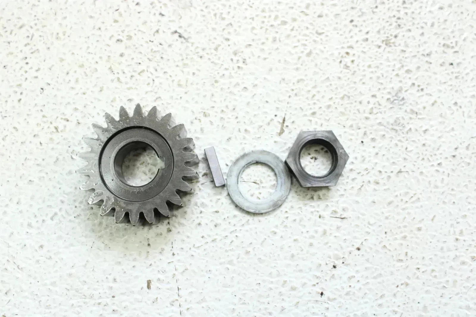 1990 Suzuki Dr250 OEM Primary Drive Gear  B4429