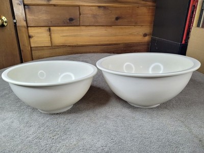 Vintage Texas Ware White Plastic Mixing Bowl Lot #118 10'' and #125 11.5''