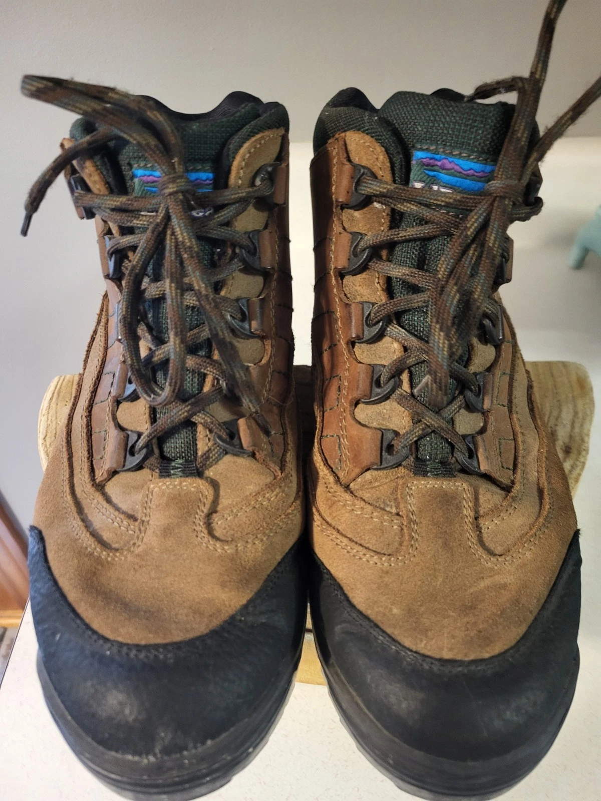 L.L.Bean GoreTex Leather Waterproof Hiking Boots Men’s Size 11 VINTAGE