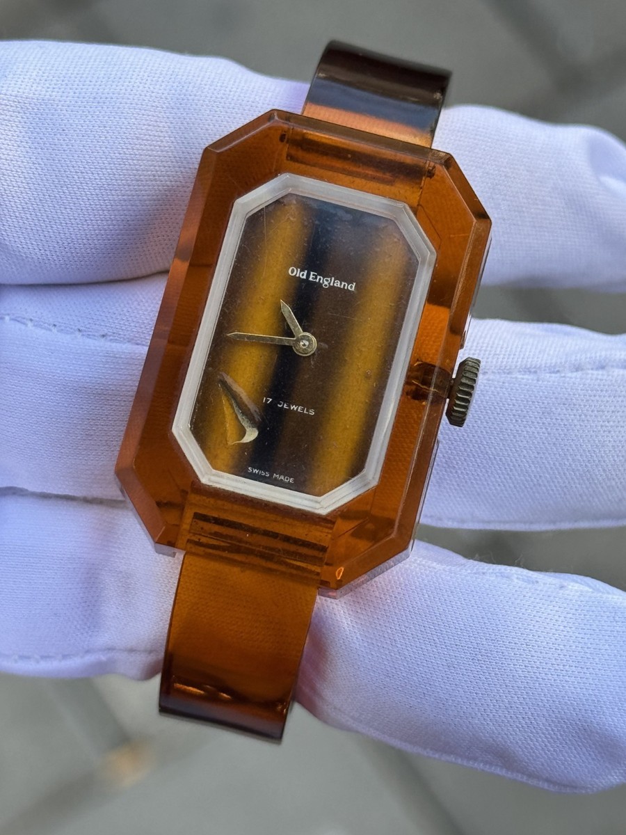 Vintage Old England Watch Manual 17 Jewels Medium Size Amber  display picture 2