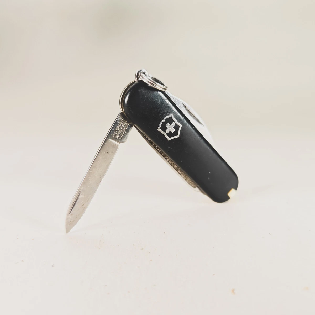 Victorinox Lockback Collectible Modern Folding Knives for sale | eBay