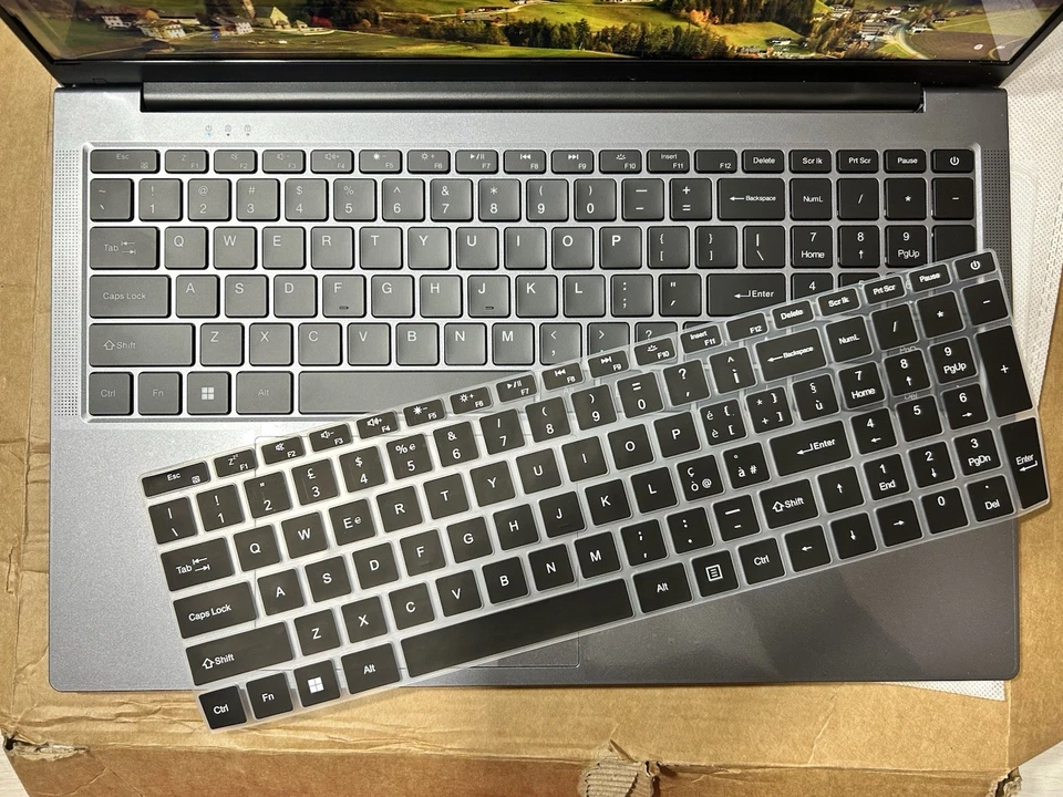 Portatile Laptop 17,3 pollici Intel N150 - Ram 16 gb - M2 512 Gb -Windows 11 Pro - Immagine 4 di 4