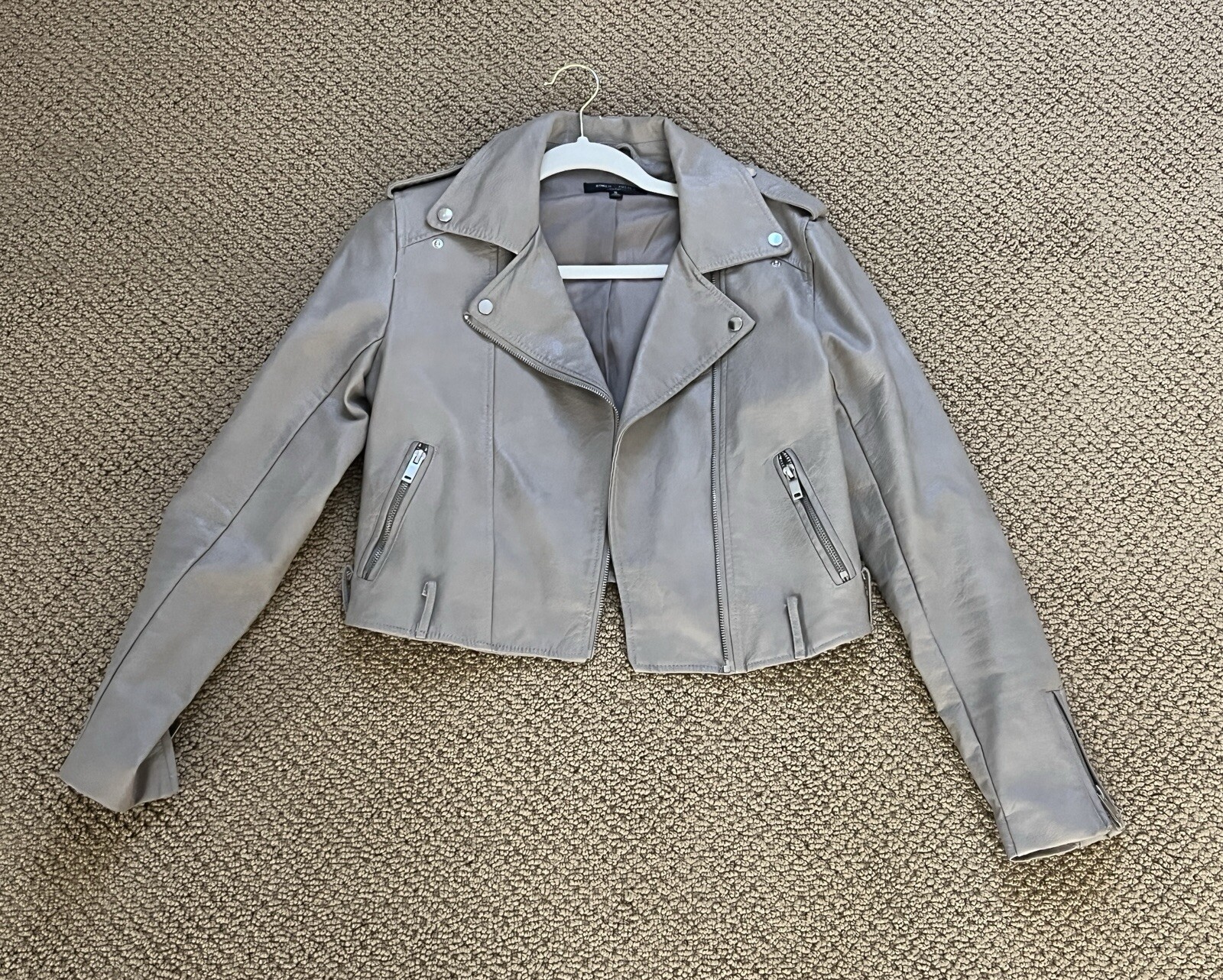 romeo and juliet couture Beige Long Sleeve Leather Jacket Women’s Size S