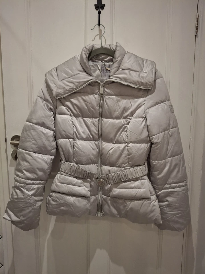 Guess Padded Puffer Hacket Silver Size S NEW - Image 4 of 4