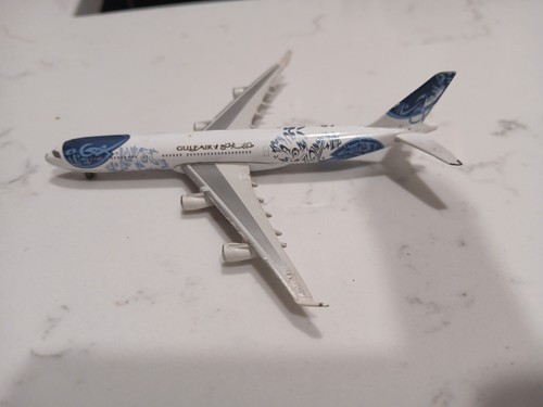 Gulf Air Airbus A340-300 1:600 By Schabak - Picture 2 of 6