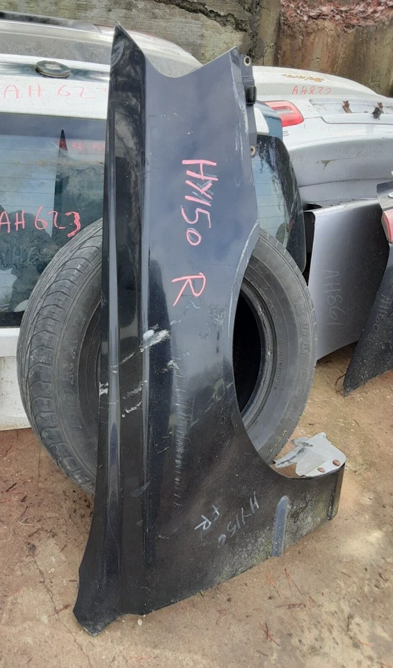 2000-2002 HYUNDAI ACCENT FRONT RIGHT FENDER W/O SIDE MOULDING OEM, 110-58530A - Image 3 of 4