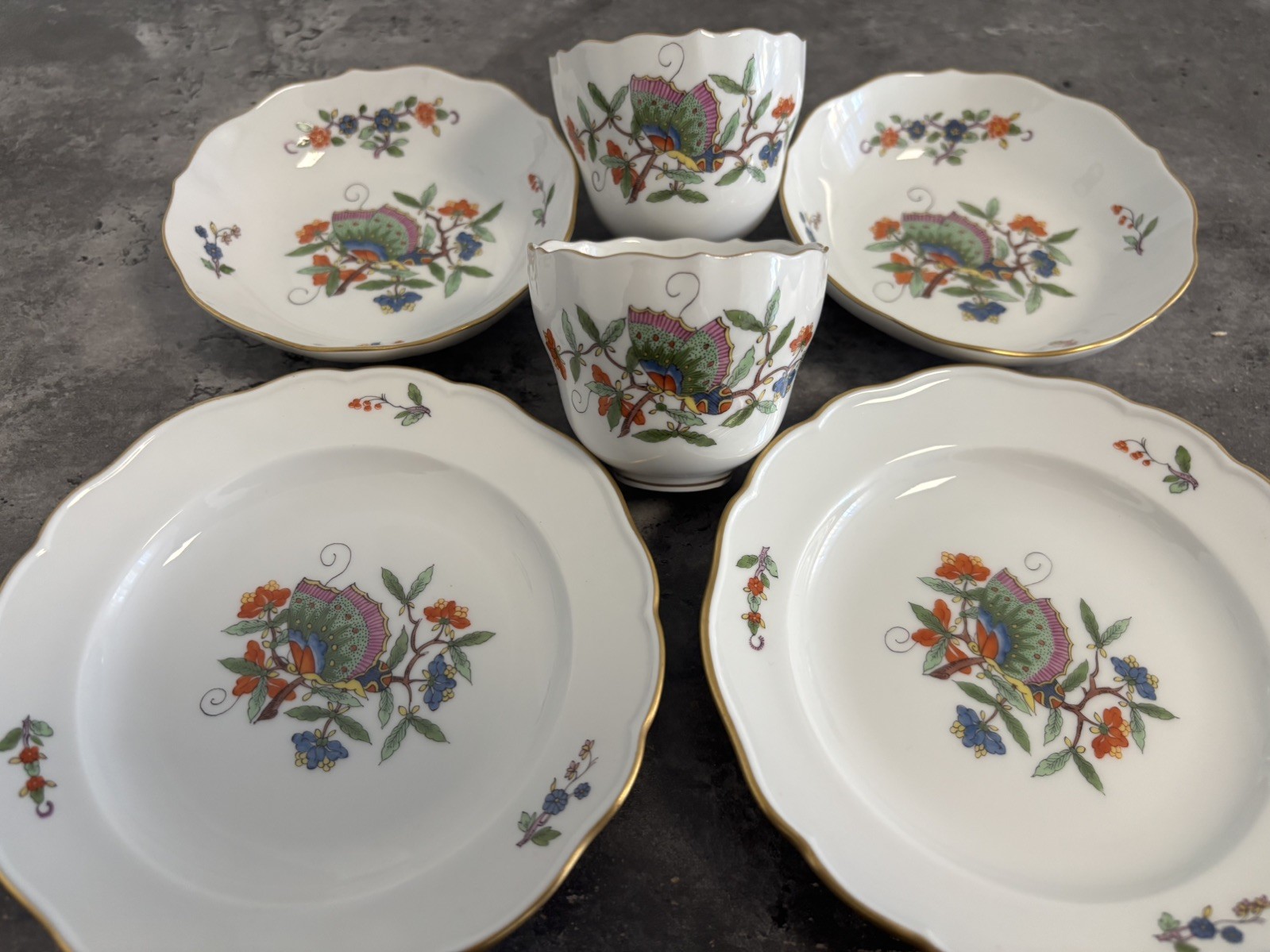2 x Meissen Chinesischer Schmetterling Gedeck Mokka Teller Tasse UT 4. Wahl